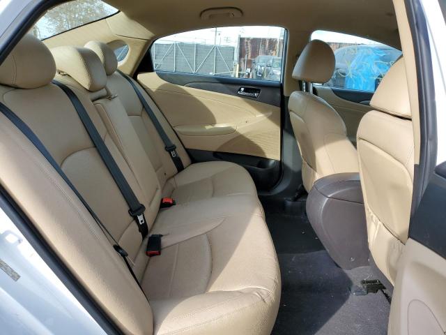 Photo 10 from auction – 2014 HYUNDAI SONATA HYB with VIN KMHEC4A43EA112522