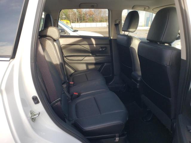 Photo 11 from auction – 2017 MITSUBISHI OUTLANDER with VIN JA4AZ3A33HZ024718