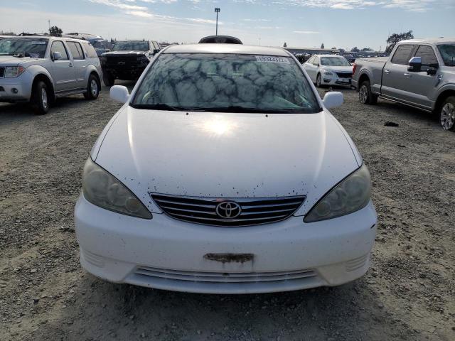 Photo 5 from auction – 2005 TOYOTA CAMRY LE with VIN 4T1BE32K05U008654