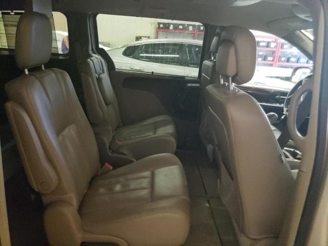 Photo 11 from auction – 2013 CHRYSLER TOWN & COU with VIN 2C4RC1CG9DR779858
