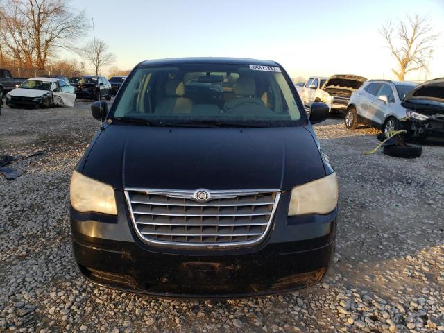 Photo 5 from auction – 2010 CHRYSLER TOWN & COU with VIN 2A4RR4DE4AR189179