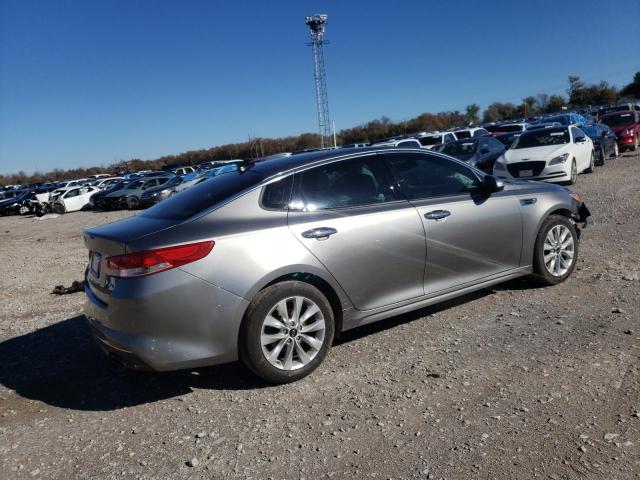 Photo 3 from auction – 2017 KIA OPTIMA EX with VIN 5XXGU4L39HG156872