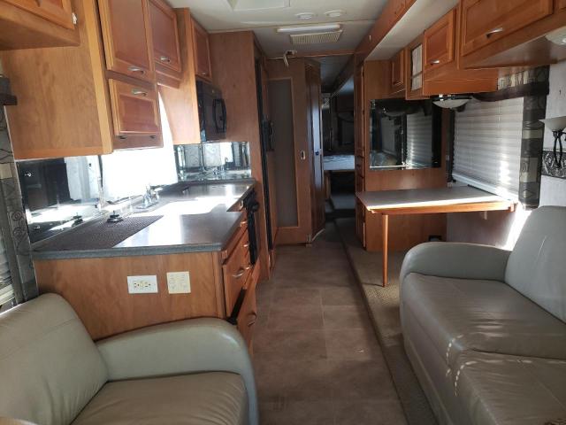 Photo 6 from auction – 2007 FREIGHTLINER CHASSIS X with VIN 4UZACJDC17CX74025
