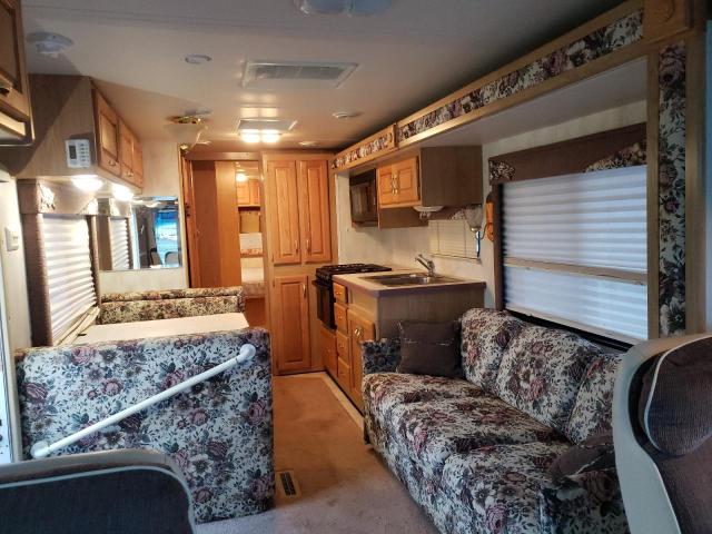 Photo 6 from auction – 2000 FORD F550 SUPER with VIN 1FCNF53S9Y0A00962