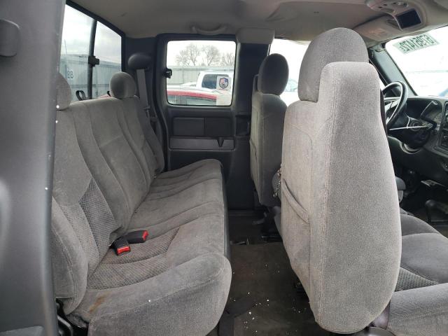 Photo 10 from auction – 2005 CHEVROLET SILVERADO with VIN 1GCHK29UX5E238897