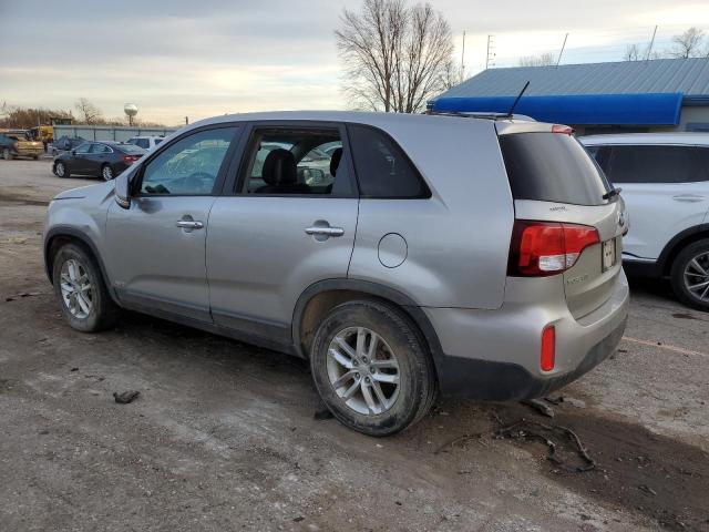 Photo 2 from auction – 2015 KIA SORENTO LX with VIN 5XYKTCA64FG571482