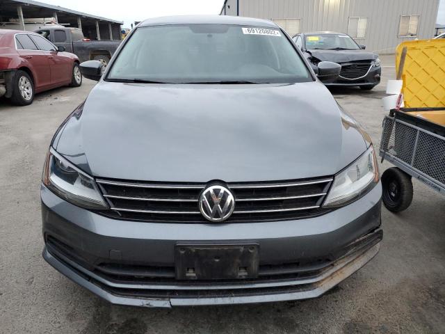 Photo 5 from auction – 2017 VOLKSWAGEN JETTA S with VIN 3VW2B7AJ3HM296737