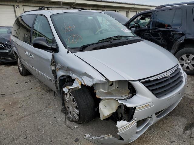 Photo 4 from auction – 2007 CHRYSLER TOWN & COU with VIN 2A4GP54LX7R153183