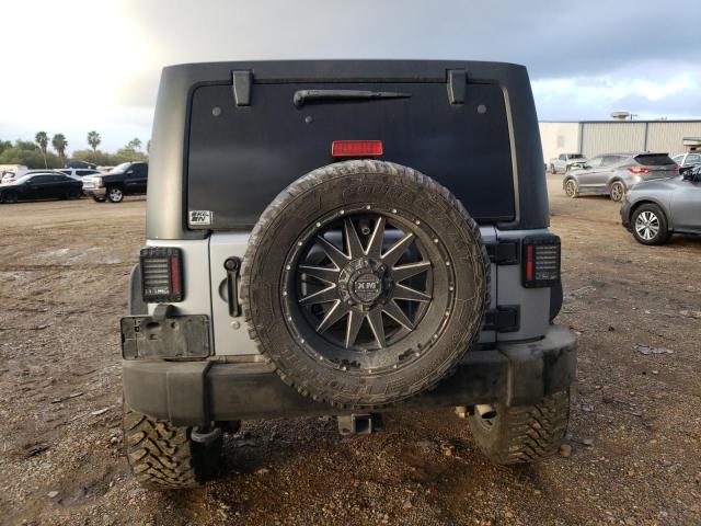 Photo 6 from auction – 2016 JEEP WRANGLER U with VIN 1C4BJWDG2GL131617