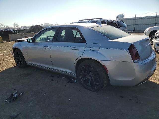 Photo 2 from auction – 2019 CHRYSLER 300 TOURIN with VIN 2C3CCAAG9KH738596