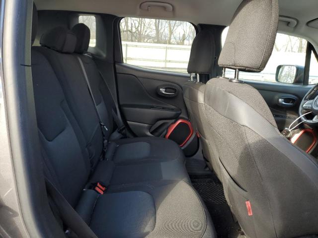 Photo 10 from auction – 2017 JEEP RENEGADE T with VIN ZACCJBCB5HPE41874
