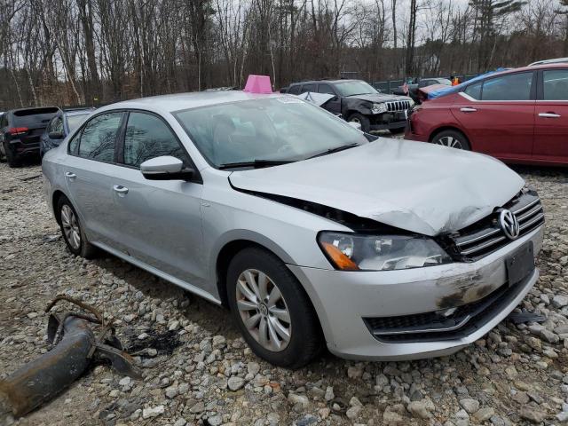 Photo 4 from auction – 2013 VOLKSWAGEN PASSAT S with VIN 1VWAP7A34DC133539