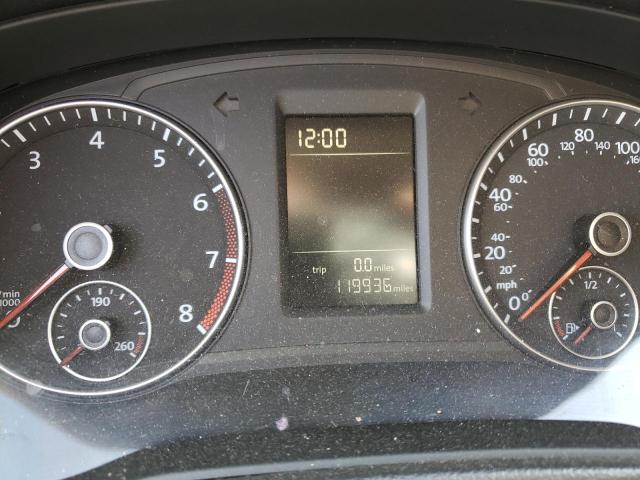 Photo 9 from auction – 2013 VOLKSWAGEN PASSAT S with VIN 1VWAP7A30DC021837