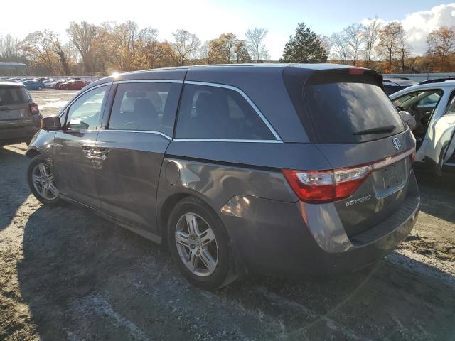 Photo 2 from auction – 2012 HONDA ODYSSEY TO with VIN 5FNRL5H97CB034604
