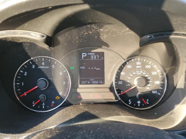 Photo 9 from auction – 2017 KIA FORTE LX with VIN 3KPFK4A74HE161185