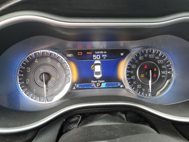 Photo 9 from auction – 2015 CHRYSLER 200 C with VIN 1C3CCCCB0FN532044