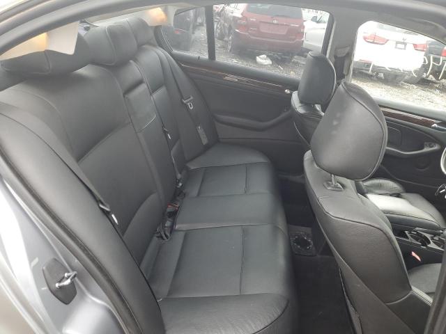 Photo 10 from auction – 2004 BMW 330 I with VIN WBAEV534X4KM36560