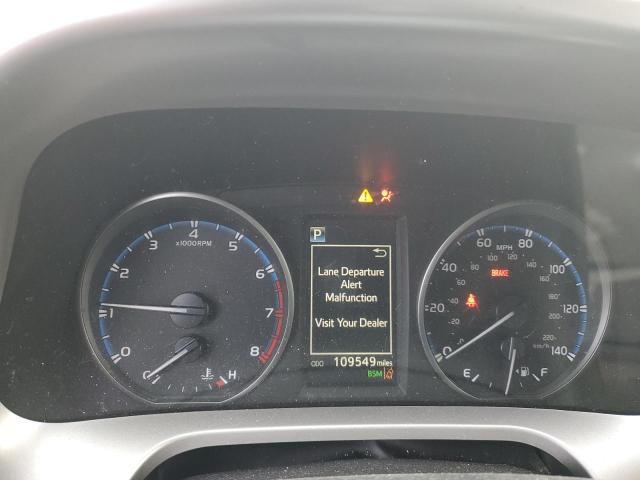 Photo 9 from auction – 2018 TOYOTA RAV4 ADVEN with VIN JTMRFREV9JD253746
