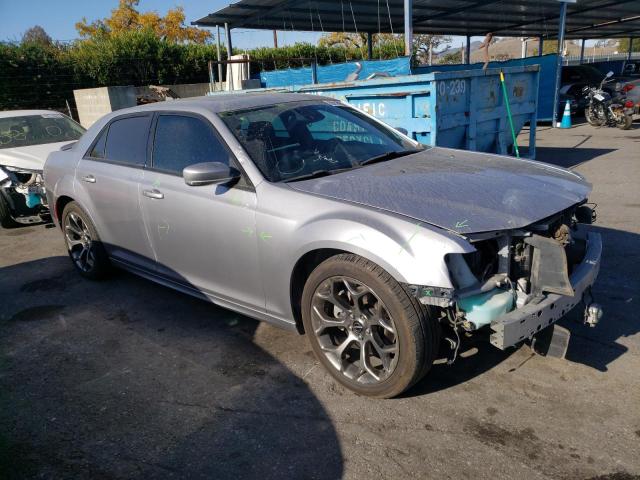 Photo 4 from auction – 2015 CHRYSLER 300 S with VIN 2C3CCABT5FH818351