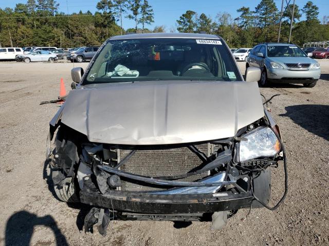 Photo 5 from auction – 2016 CHRYSLER TOWN & COU with VIN 2C4RC1BG2GR167751