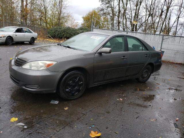 TOYOTA CAMRY LE 2004 with VIN JTDBE32K940261773 - Photo from auction