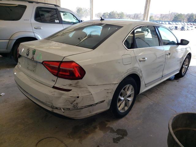 Photo 3 from auction – 2016 VOLKSWAGEN PASSAT S with VIN 1VWAS7A36GC068440