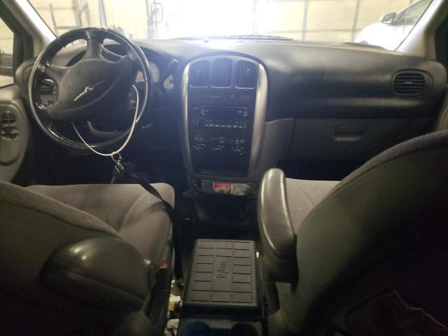 Photo 8 from auction – 2006 CHRYSLER TOWN & COU with VIN 2A4GP54L56R808784