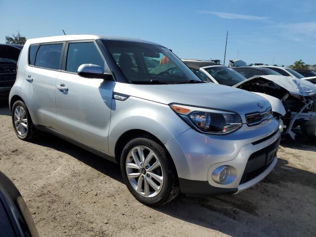 Photo 4 from auction – 2017 KIA SOUL + with VIN KNDJP3A59H7470607