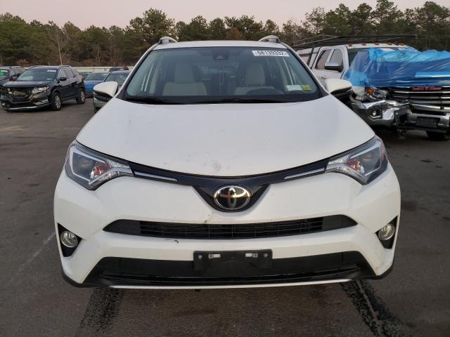 Photo 5 from auction – 2017 TOYOTA RAV4 XLE with VIN JTMRFREV1HJ708262