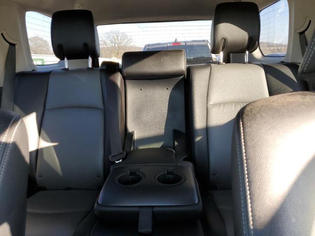 Photo 10 from auction – 2015 TOYOTA 4RUNNER SR with VIN JTEBU5JR7F5207869