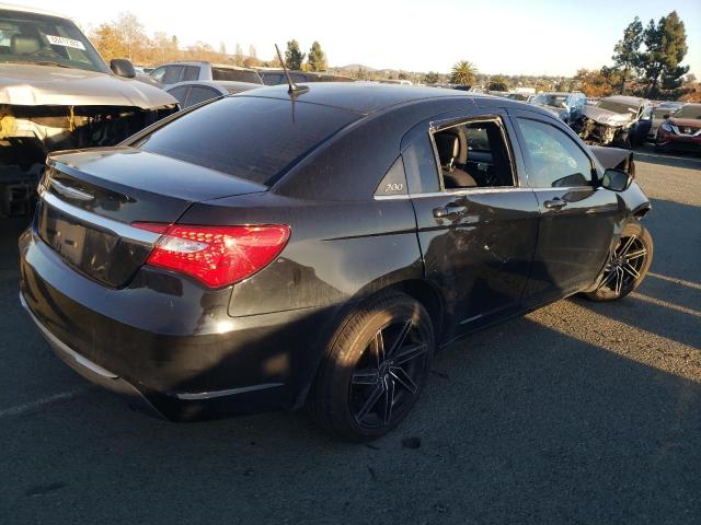 Photo 3 from auction – 2013 CHRYSLER 200 LX with VIN 1C3CCBAB6DN649458