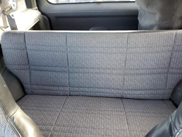 Photo 10 from auction – 1999 JEEP CHEROKEE S with VIN 1J4FF68S8XL656354