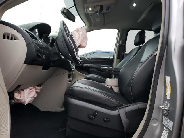 Photo 7 from auction – 2016 CHRYSLER TOWN & COU with VIN 2C4RC1BG8GR268292