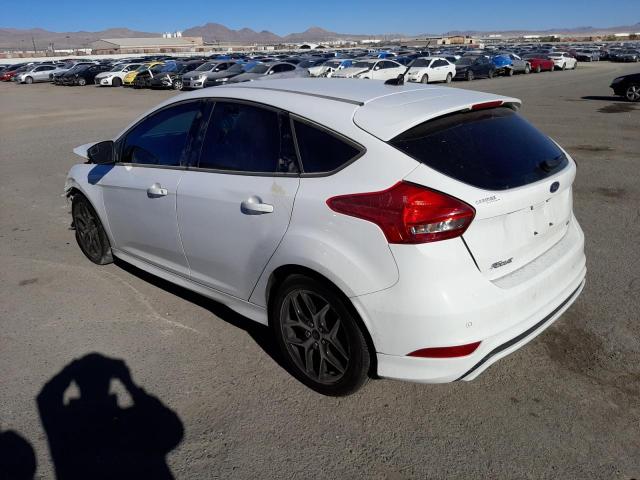 Photo 2 from auction – 2016 FORD FOCUS SE with VIN 1FADP3K22GL405787