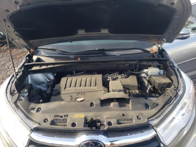 Photo 12 from auction – 2016 TOYOTA HIGHLANDER with VIN 5TDDKRFH2GS307125