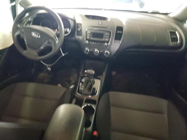 Photo 8 from auction – 2017 KIA FORTE LX with VIN 3KPFK4A70HE047409