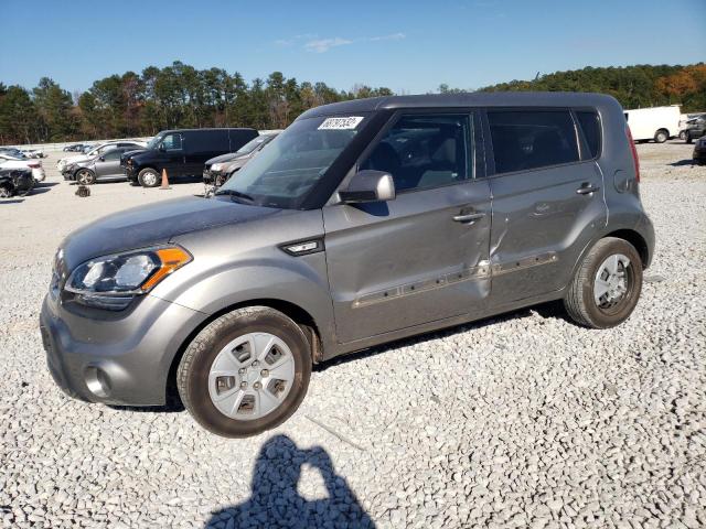 KIA SOUL 2013 with VIN KNDJT2A51D7578879 - Photo from auction