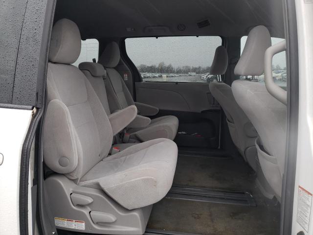 Photo 11 from auction – 2015 TOYOTA SIENNA LE with VIN 5TDKK3DC6FS587593