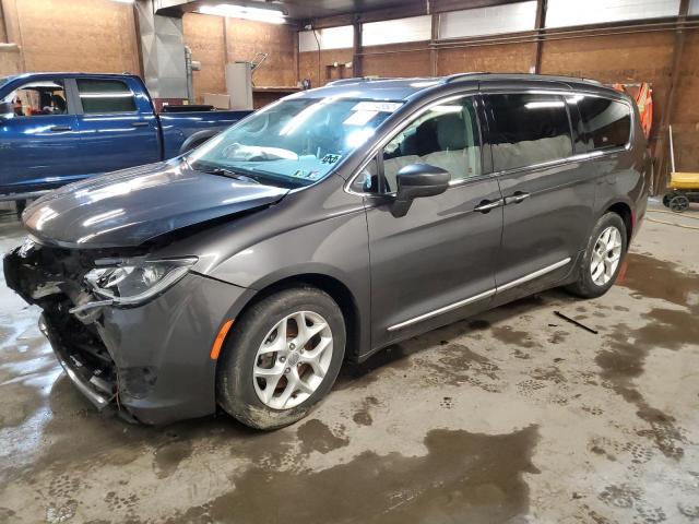 CHRYSLER PACIFICA T 2017 with VIN 2C4RC1BG0HR794823 - Photo from auction