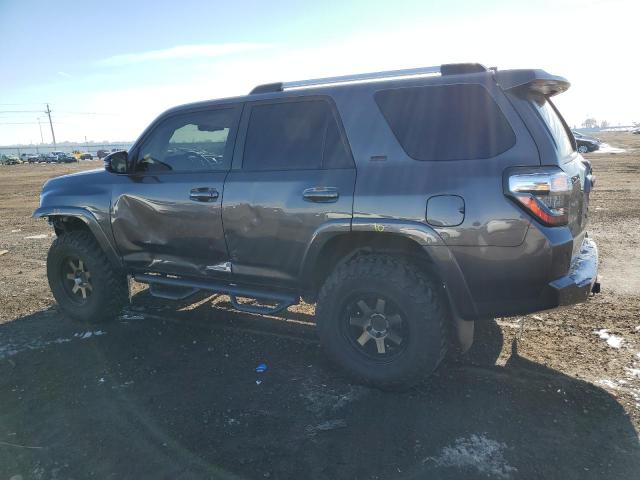 Photo 2 from auction – 2020 TOYOTA 4RUNNER SR with VIN JTEBU5JR8L5771543
