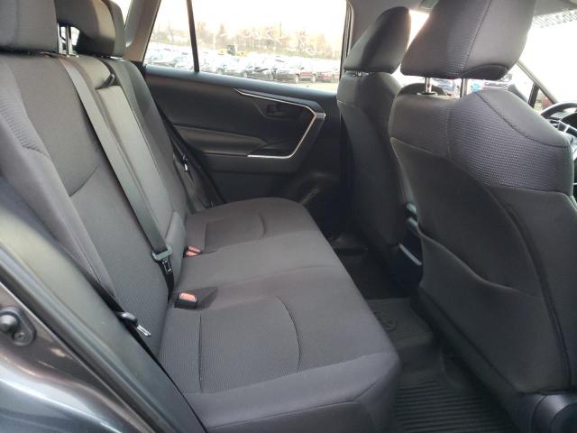 Photo 11 from auction – 2019 TOYOTA RAV4 LE with VIN 2T3F1RFV6KC009882
