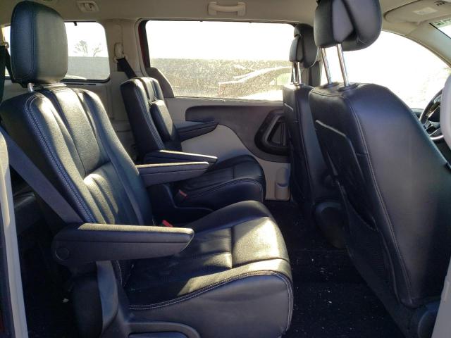 Photo 11 from auction – 2014 CHRYSLER TOWN & COU with VIN 2C4RC1CGXER277247