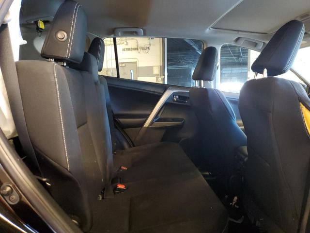 Photo 11 from auction – 2017 TOYOTA RAV4 XLE with VIN 2T3RFREV1HW692517