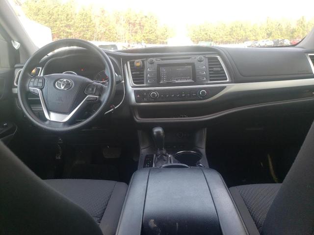 Photo 8 from auction – 2016 TOYOTA HIGHLANDER with VIN 5TDBKRFH9GS294302