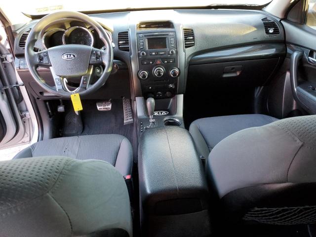 Photo 8 from auction – 2013 KIA SORENTO LX with VIN 5XYKTCA65DG333167