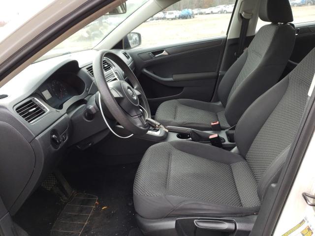 Photo 7 from auction – 2011 VOLKSWAGEN JETTA BASE with VIN 3VW2K7AJ3BM058412