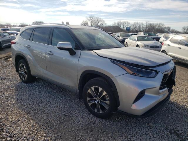 Photo 4 from auction – 2022 TOYOTA HIGHLANDER with VIN 5TDGZRBH1NS577507