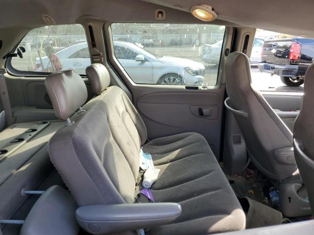 Photo 11 from auction – 2002 CHRYSLER VOYAGER with VIN 1C4GJ25302B714566