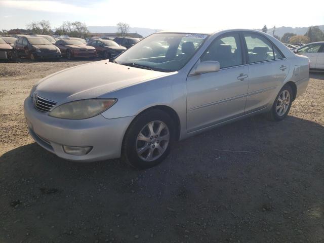 Photo 1 from auction – 2005 TOYOTA CAMRY LE with VIN 4T1BF32K15U594634