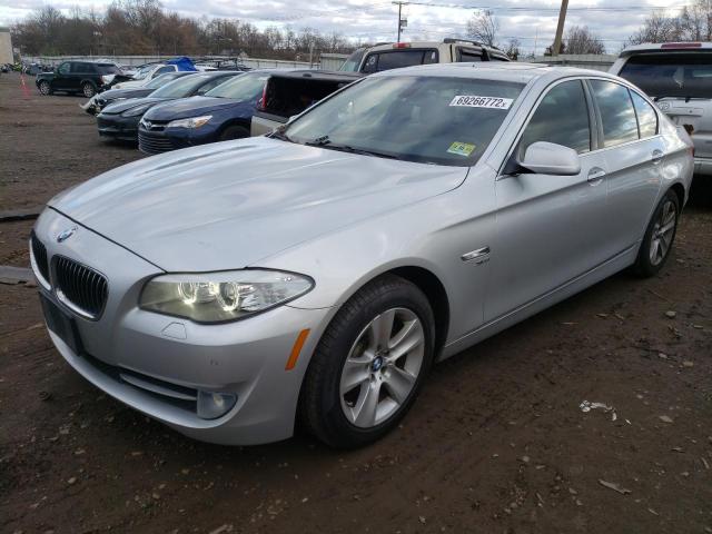 BMW 528 XI 2012 with VIN WBAXH5C59CDW02417 - Photo from auction